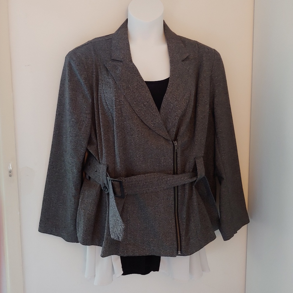 26W Lane Bryant blazer